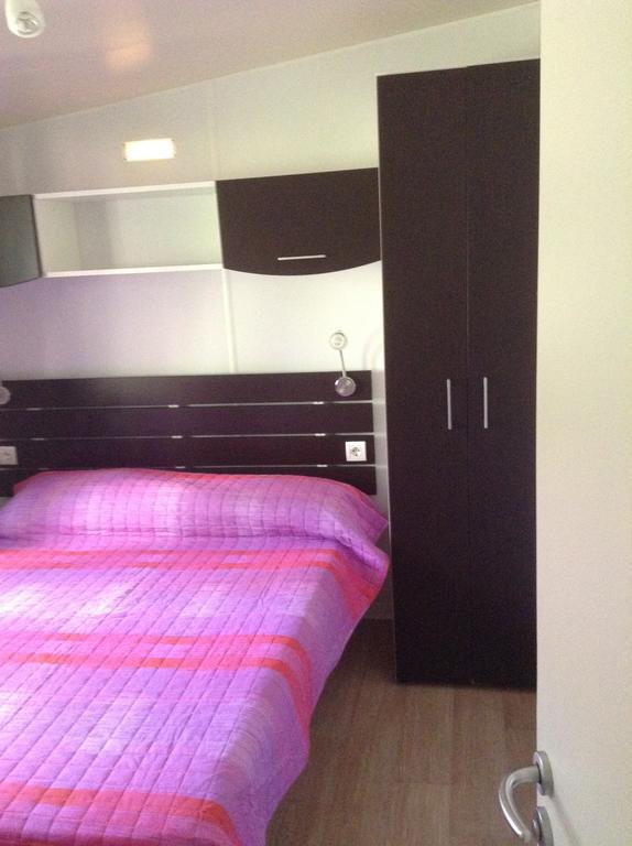 Hotel Camping Pineta Urbino Exterior foto